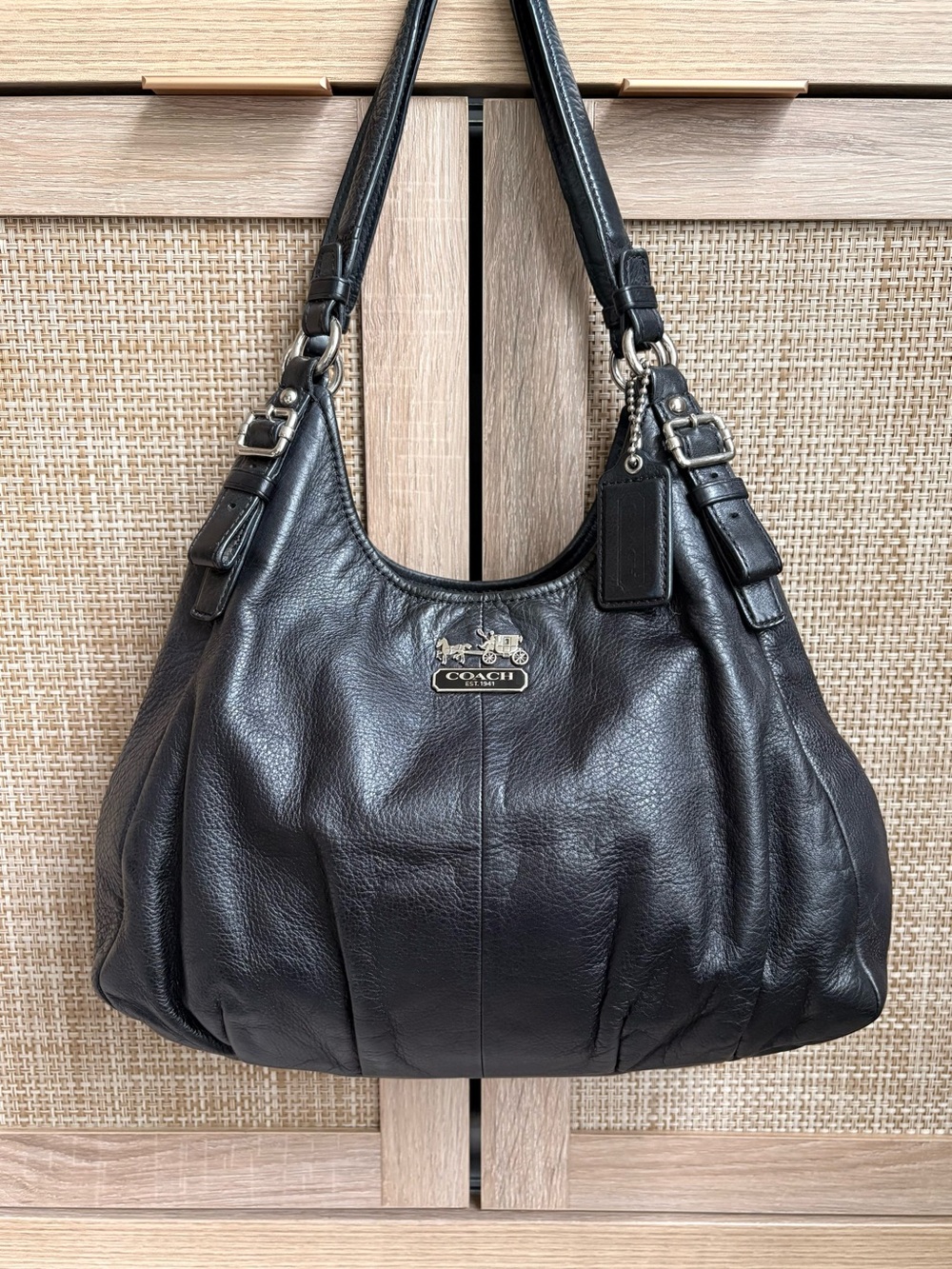 COACH Madison Maggie Black (Blavy?) Leather Shoulder Bag Hobo Handbag 16503